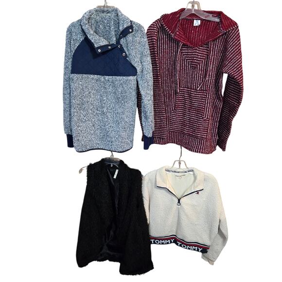 Women's Medium M 8 10 Coats Jackets Fleece Vest Winter Wholesale Bulk Lot of 4 - Picture 1 of 7